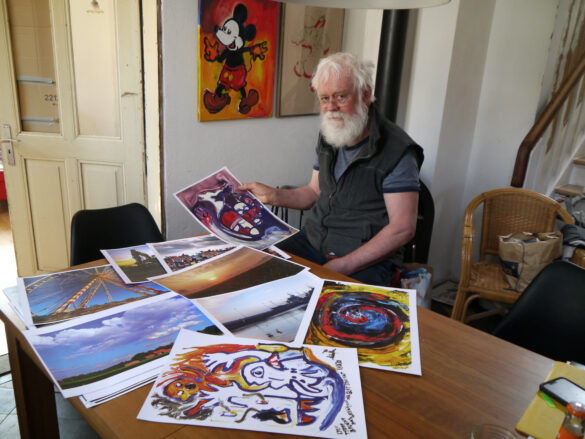 Das künstlerische Schaffen von Bernhard Schlafke ist breit und umfasst sowohl gemalte Bilder als auch Fotografien.